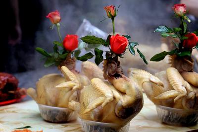 Mua Gà Cúng Ở TP.HCM – Giao Nhanh Tận Nơi